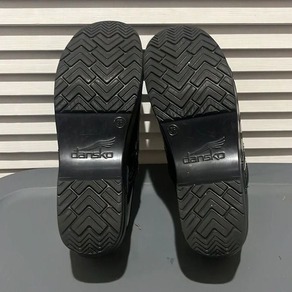 Dansko Classic Black Patient Leather Nursing Comfort Clog Shoes 36 Wide - Picture 9 of 10